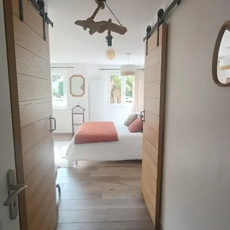 D'hotes Bidegaina Bed & Breakfast 3*